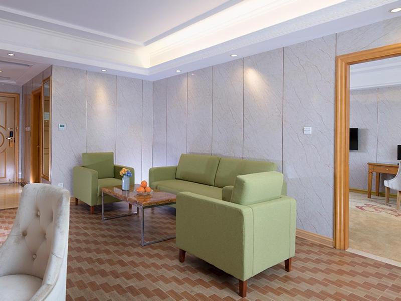 Vienna Hotel Hainan Oriental Avenue Dongfang Eksteriør billede